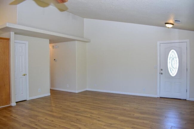 Building Photo - 1648 Nunnwood Ln