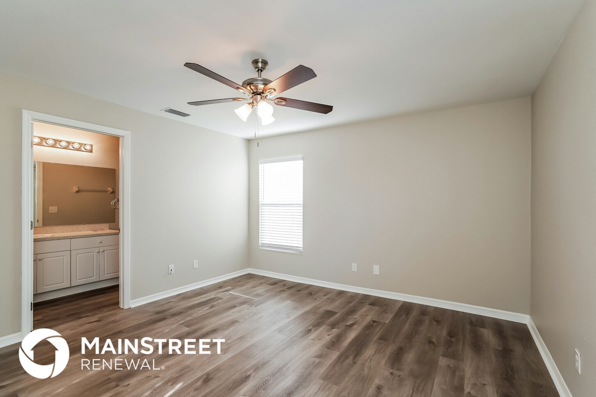 Building Photo - 3421 32nd St SW