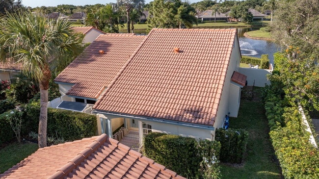 Building Photo - 2291 Las Casitas Dr