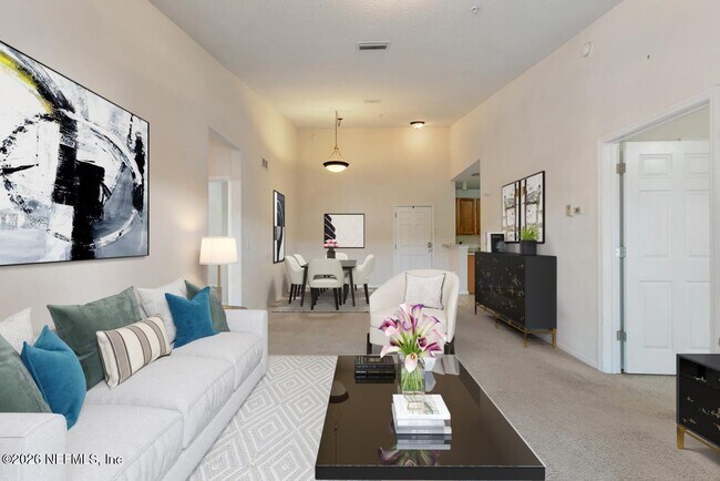 Building Photo - 8201 Green Parrot Rd