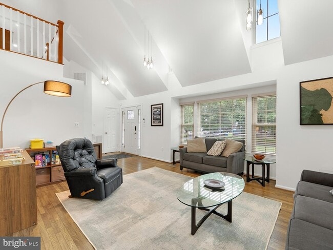 Building Photo - 3044 Emerald Chase Dr