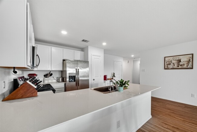 Building Photo - 4206 Barrington Cv Ln