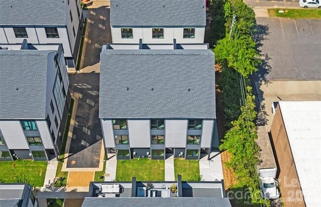 Building Photo - 4523 Radler Ct