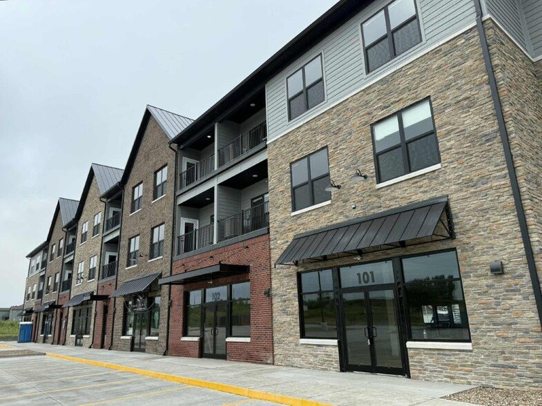 Primary Photo - 2861 Prairie Hill Dr