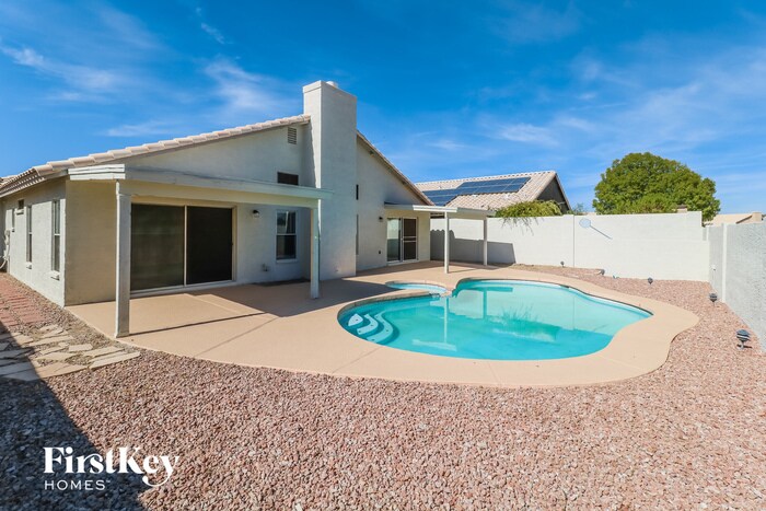 Building Photo - 8023 N 108th Dr