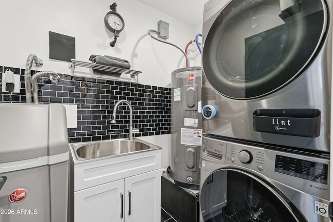 Building Photo - 2812 N 71st Pl