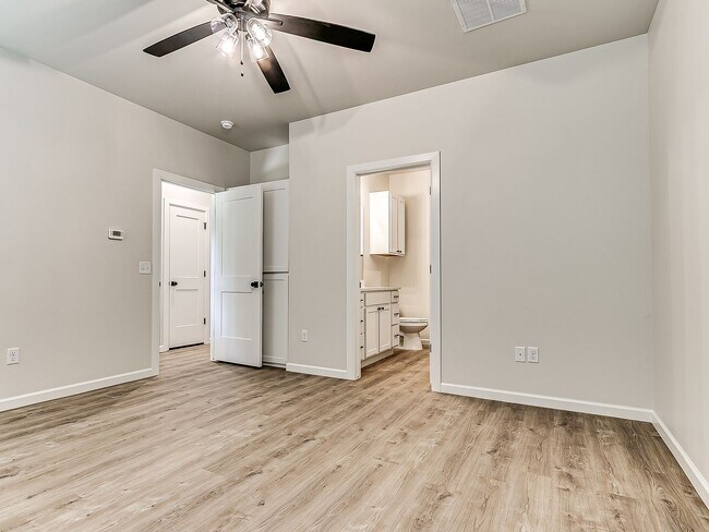 Building Photo - Brand New Duplex + 3 bedrooms + 2 bathrooms + 1 car garage + Prime OKC Location