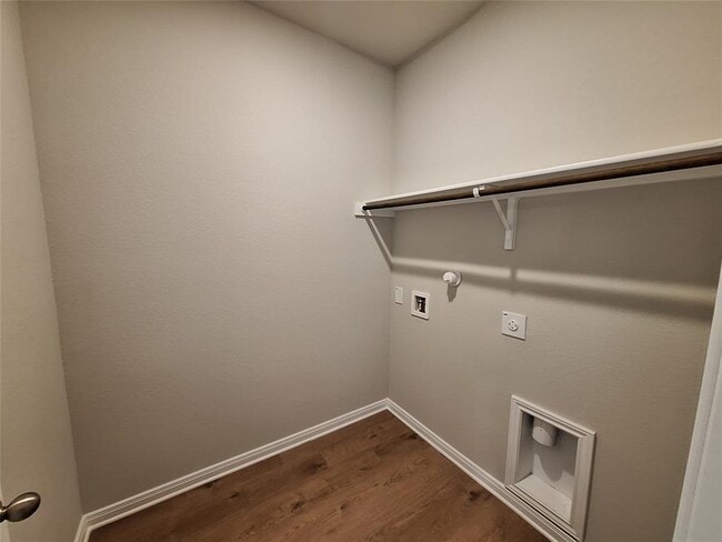 Building Photo - 104 Gunner Rd