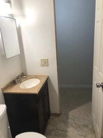 Building Photo - 570 34th St N