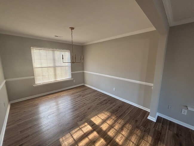 Building Photo - 6 Brookhaven Way