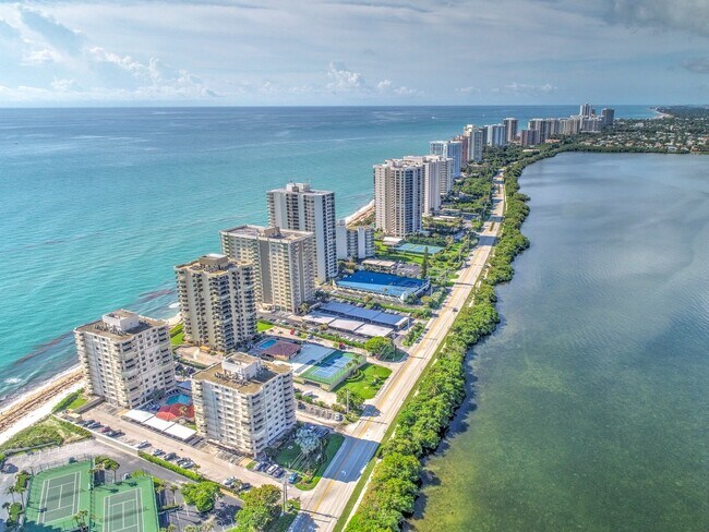 Building Photo - 5480 N Ocean Dr