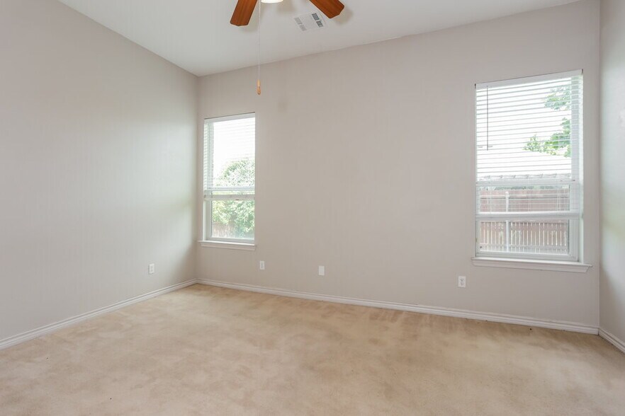 Building Photo - 4309 Twinleaf Dr