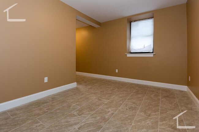 Building Photo - Top-notch and unique...