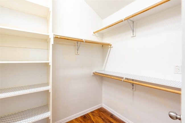 Building Photo - 15722 Wrangler Dr