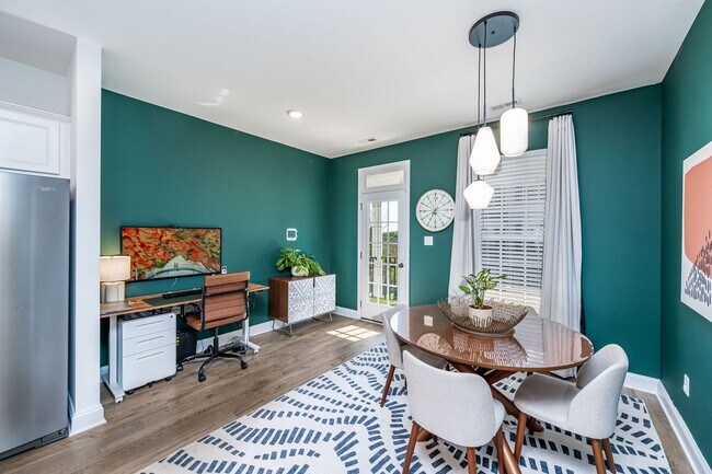 Building Photo - Live Bold at The Grove!