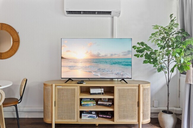 Building Photo - 2191 S Kihei Rd