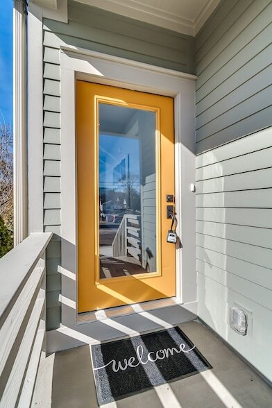 Building Photo - 1603 Porter Ave