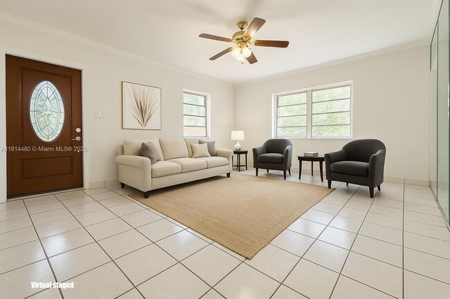 Building Photo - 413 Swan Ave