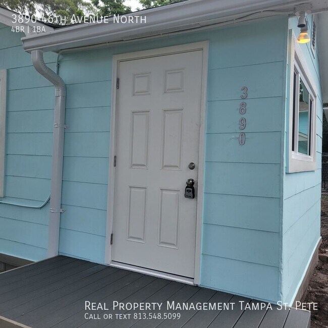 Building Photo - ***THE PERFECT ST PETE REHAB***