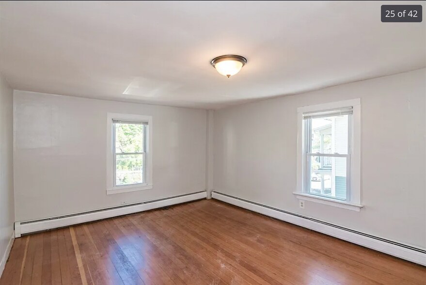 Living room or bedroom - 13 Cherry St