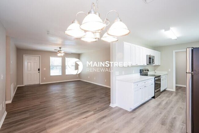Building Photo - 3 Bedroom Pet-Friendly Home in Venice, FL ...