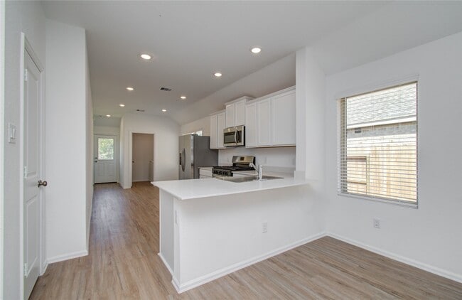 Building Photo - 24035 Priano Frst Dr