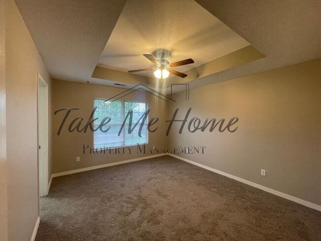 Building Photo - Modern 4-Bed, 2-Bath Home for Rent in Republic – 3-Car Garage & Private Fenced Yard