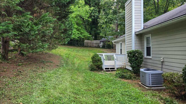 Building Photo - 1704 Gales Ct