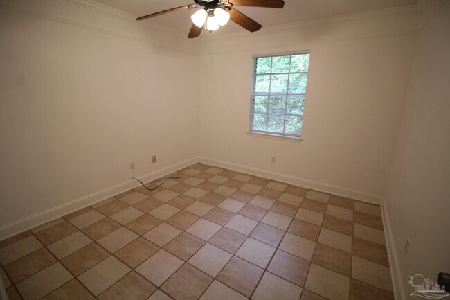 Building Photo - 4947 Yacht Harbor Dr