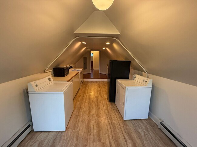 Building Photo - 312 South Upper Street, Lexington KY (Thir...