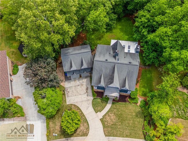 Building Photo - 5177 Stratham Dr