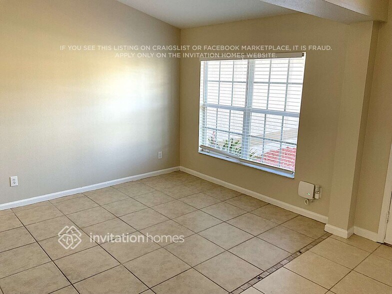 Building Photo - 686 Ballon Terrace SE