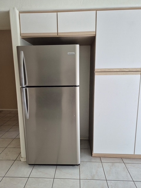 Building Photo - 1870 E Drake Dr