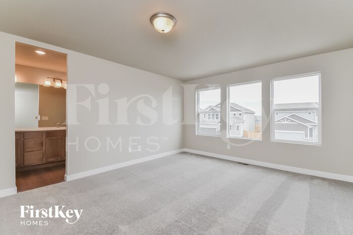 Building Photo - 10141 Luneth Dr