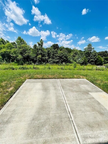 Building Photo - 11262 Serenity Farm Dr