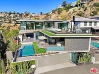 Building Photo - 1807 Blue Heights Dr