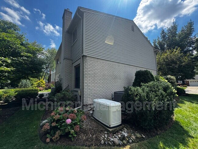 Building Photo - 42098 Banbury Rd