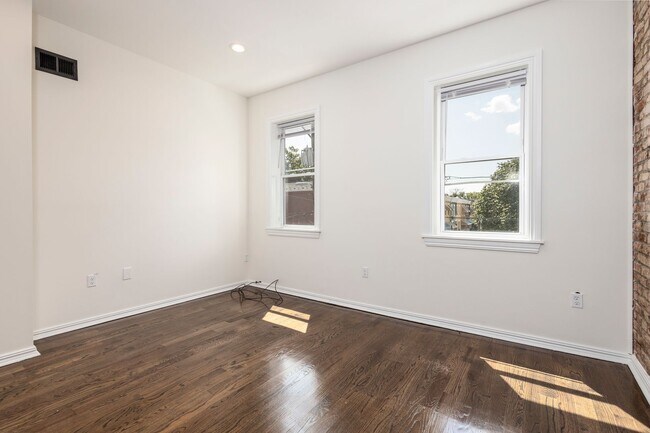 Building Photo - 3139 W Norris St