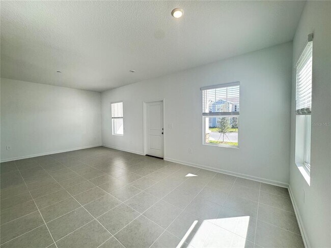 Building Photo - 2286 White Buffalo St