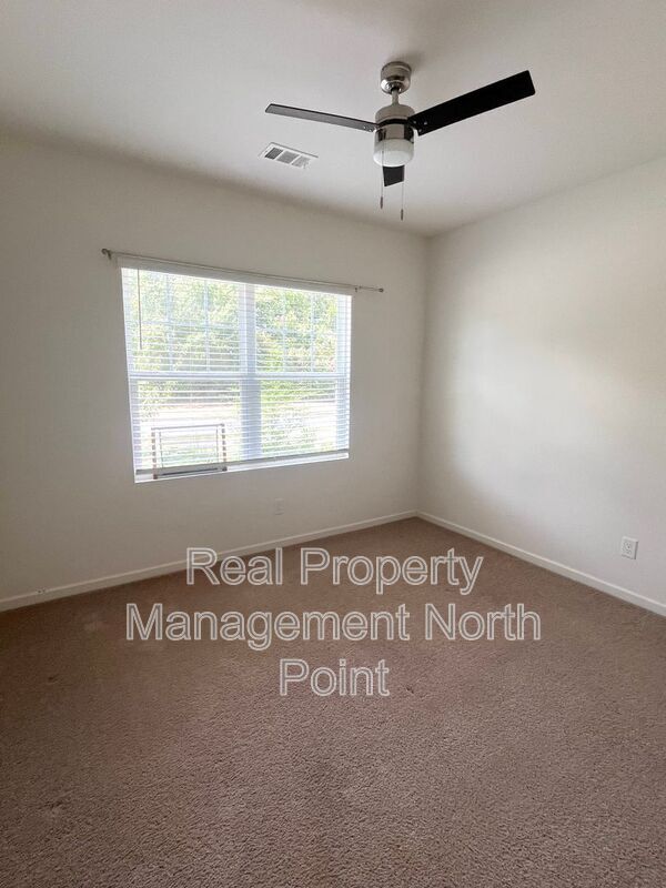 Building Photo - 24 Seattle Slew Way