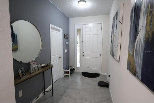 Building Photo - 301 Golden Sands Cir
