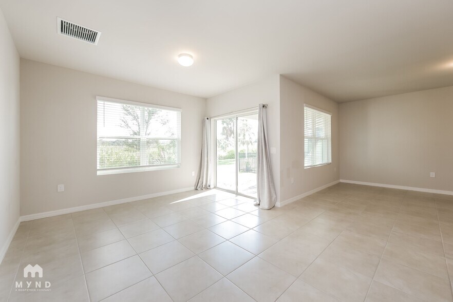 Building Photo - 5333 Shell Mound Cir