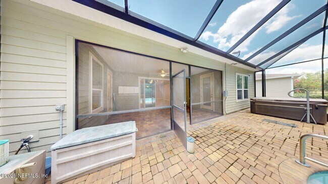 Building Photo - 614 Tintamarre Dr
