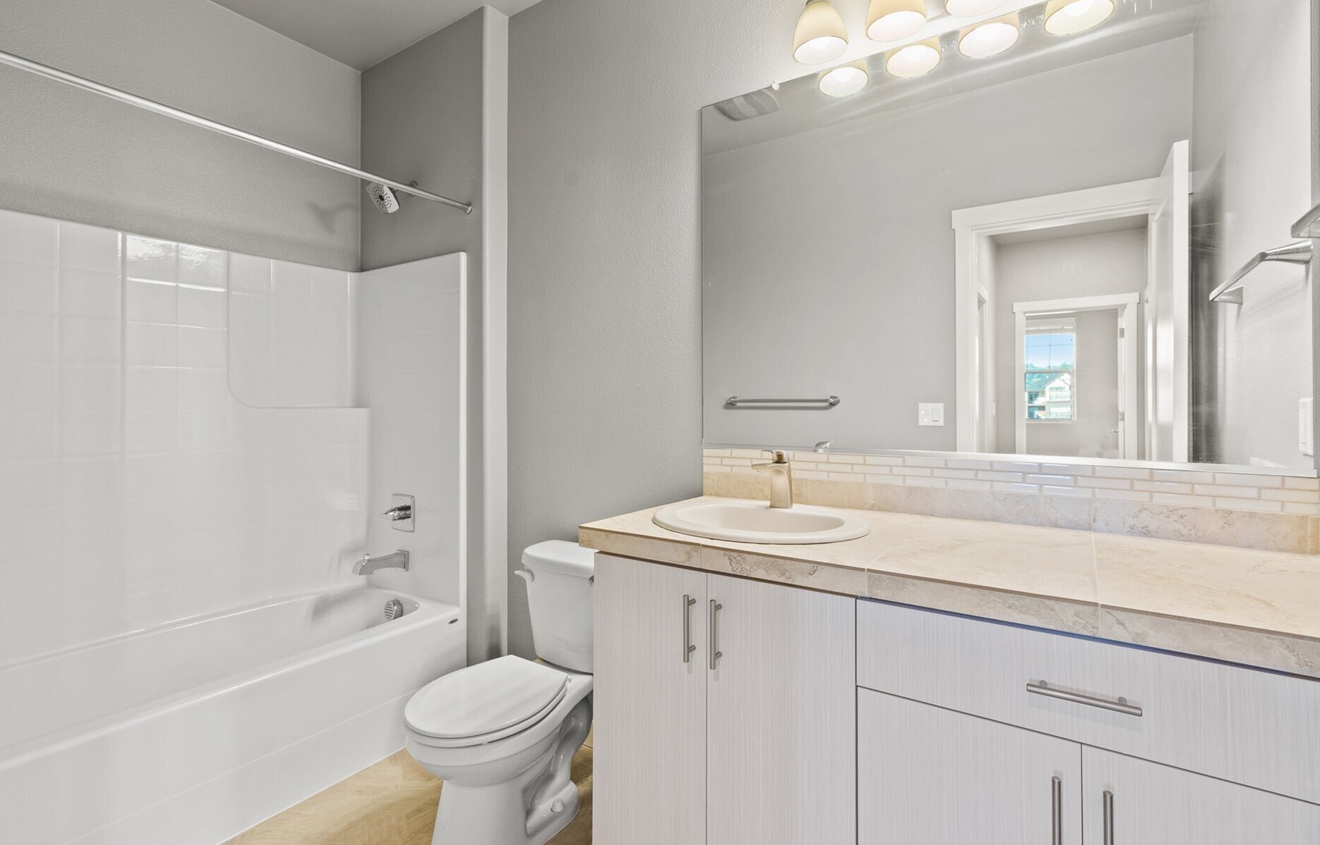 Building Photo - 16323 NW Chadwick Way