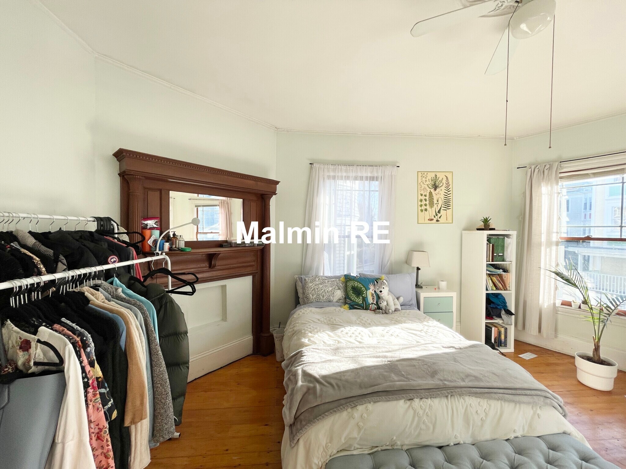 Building Photo - 67 Hillside St