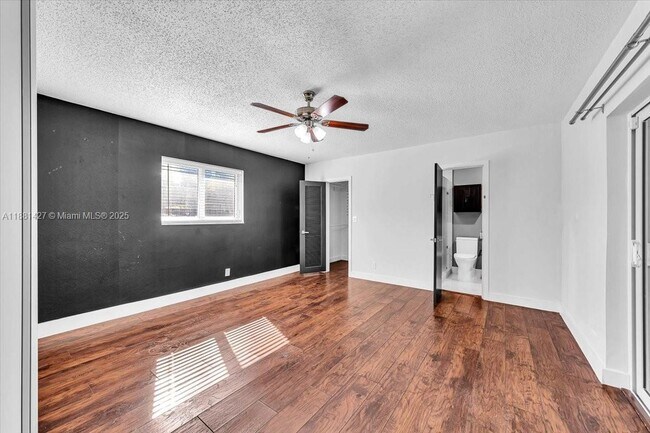 Building Photo - 5250 SW 4th Ct