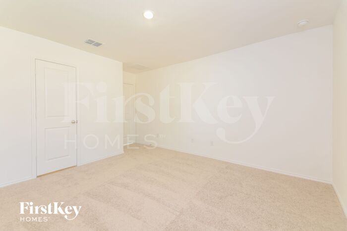 Building Photo - 1330 Cherrybark Dr