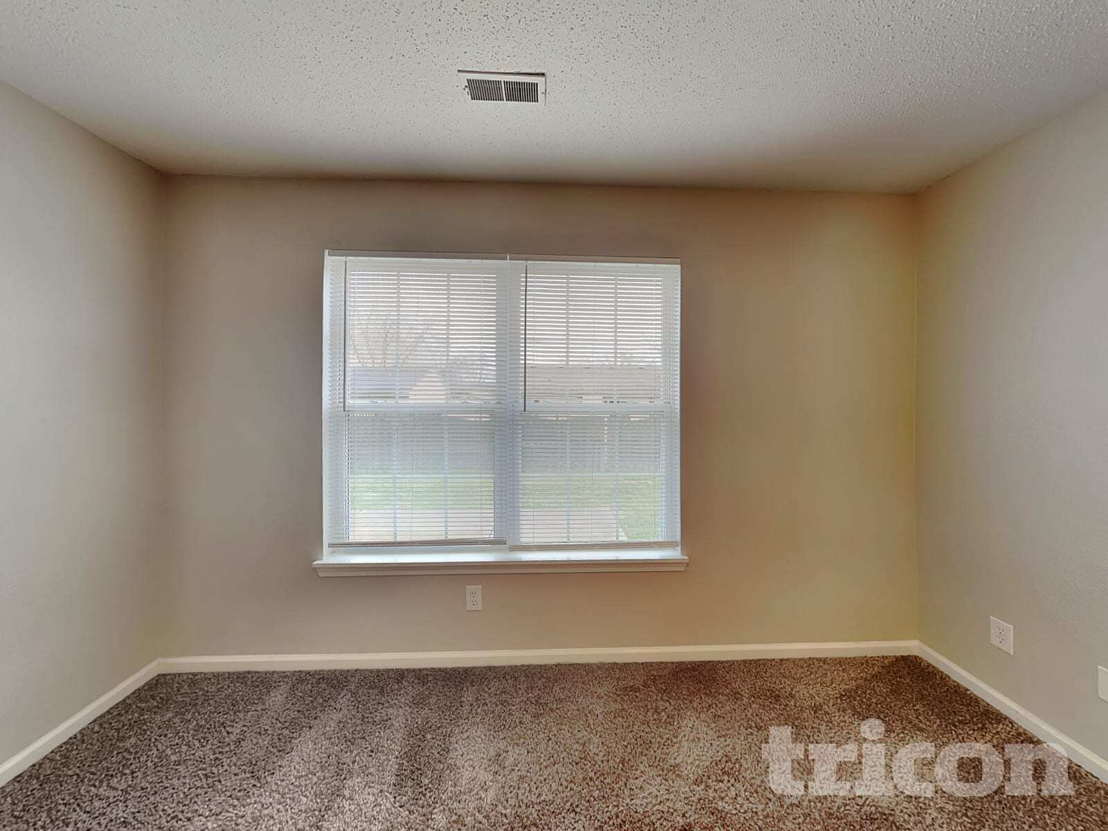 Building Photo - 1502 Osprey Way