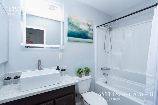 Building Photo - 5411 Lauretta St