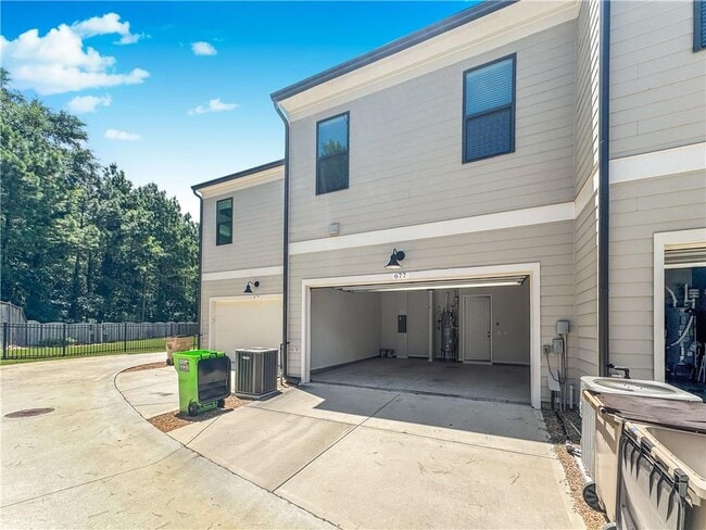 Building Photo - 677 Stickley Oak Way